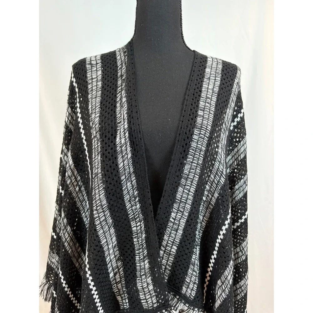 Black White Striped Open Front Knit Poncho Wrap Fringe Trim One Size Boho Cape